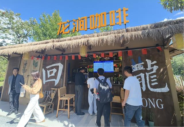 “缤纷秋季·趣游西乡”网络主题宣传活动走进西乡