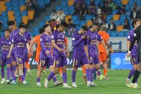 遗憾 | “纪录夜”输给升班马，于根伟说：“赖我”！图片