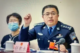 “保留退休警察警衔津贴”已成为当前警察最期盼解决的问题图片