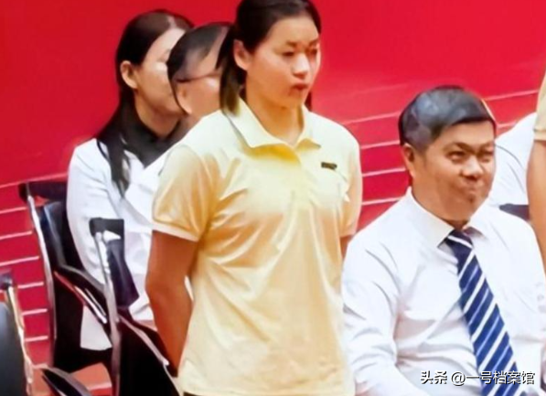 陈芋汐是跳水届常青树不老松，她和全红婵是国民的骄傲