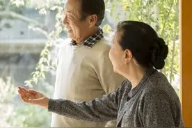 我65岁才懂：对女婿好是应该的，别对他期望太高，能及格就行图片