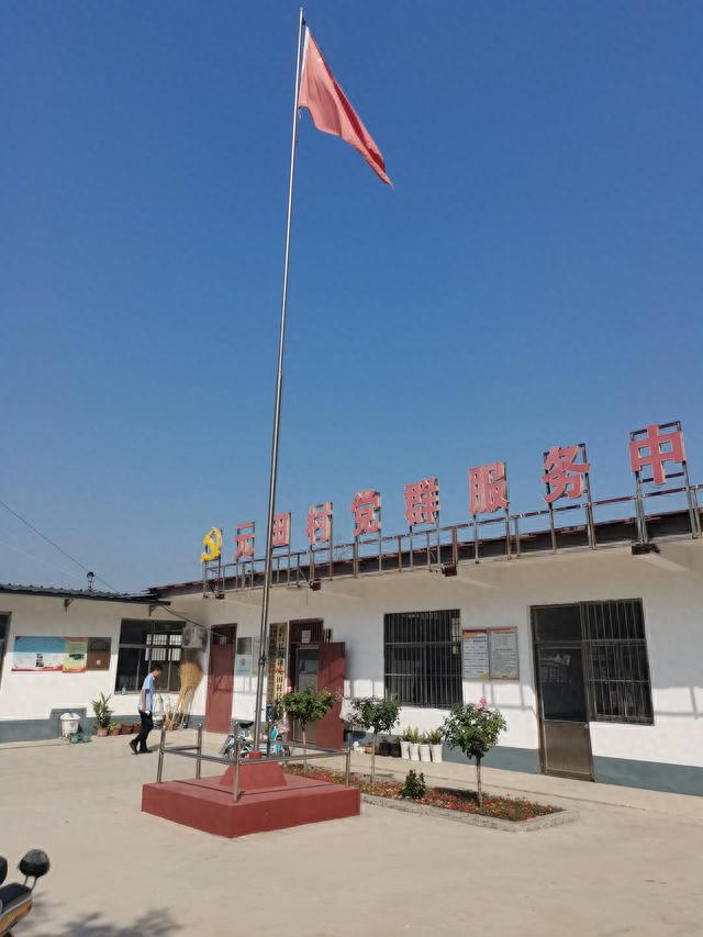 书画名家捐赠墨宝 助力乡村文化建设
