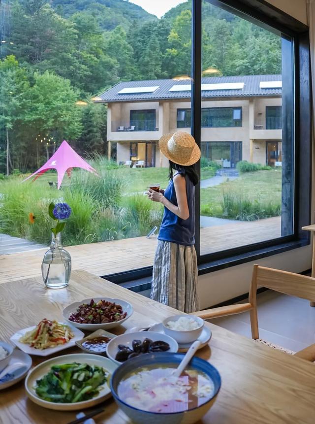 赶走秋老虎！汉中新添两处“清凉外挂”，22℃瀑布、峡谷……玩不够！