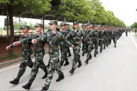 @高考考生 2025年军队院校招生计划来了→图片