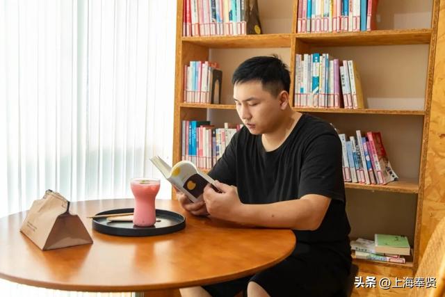 国庆黄金周，邂逅“宝藏”书屋！不出远门也能享受小资阅读时光