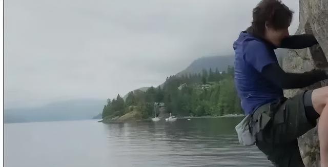 演员王一博挑战徒手攀岩，不慎手滑坠海！中国探险协会：系“深水抱石	”项目，有专业安全团队陪同