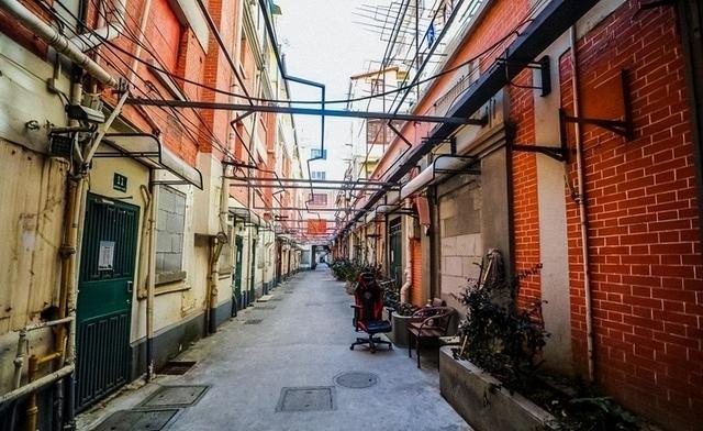 老房子又吃香了？只因住建部定调：2026年开始，这2类人或将受益