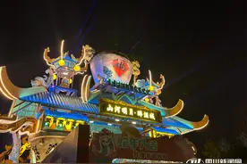 把酒文化融入不夜城 泸州这个夜游街区累计接待游客560万人次｜万千气象看四川·消费新主张图片