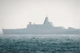 057驱逐舰，是航母的终结者？055不“香”了？图片