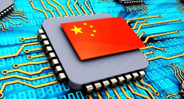 9月，中国芯片的“觉醒时刻”：从“卡脖子”到“挺直腰”