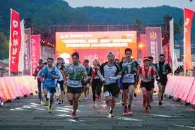 用体育的方式解锁“山城”，“赛事三进”公益行走进重庆图片