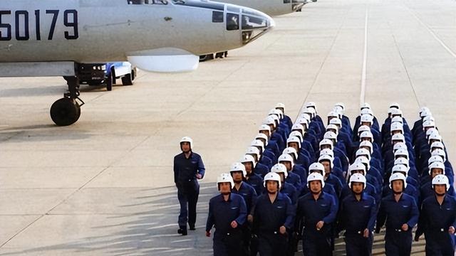 聂海胜妻子：在丈夫上太空前提出离婚，其中究竟隐藏了多少辛酸？