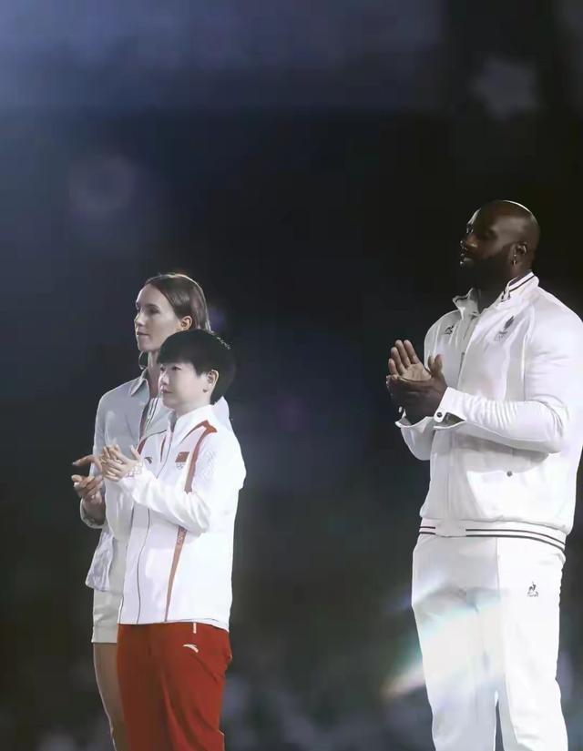 大满贯女单失利9天，孙颖莎就官宣新消息，不愧是国乒中的顶流