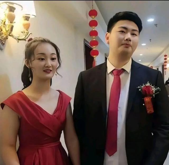 陈亚楠分手四年处境坎坷，店倒闭还欠债，弟弟房车梦彻底落空