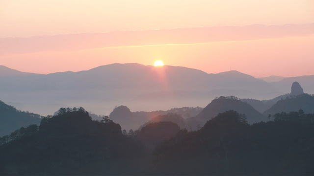 秋天武夷山给你一点颜色瞧瞧