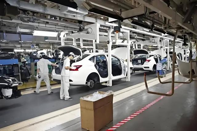 局势突变！中国要求日本全面解除武装	，高市早苗宣布解散众议院