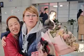 乌克兰丈母娘第一次来中国，被高铁震惊到落泪，我的国家何时能有图片