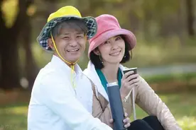 27岁儿媳妇与公公的传闻，瓜都大开了！图片