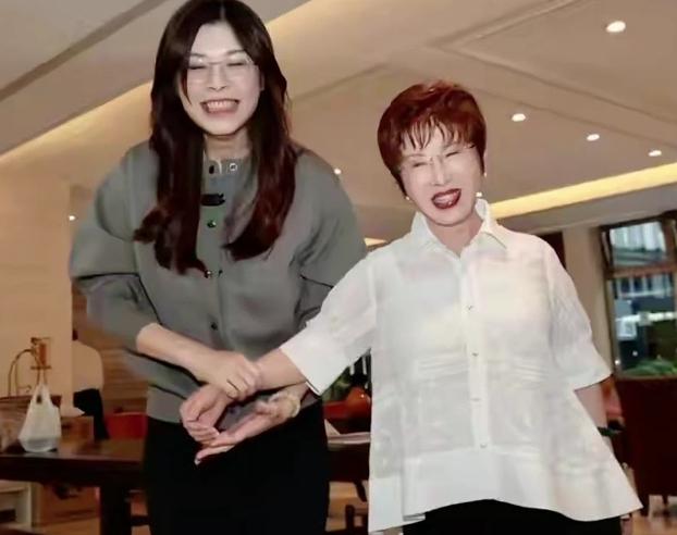 巾帼不让须眉，这句话在当今社会愈发显得真实