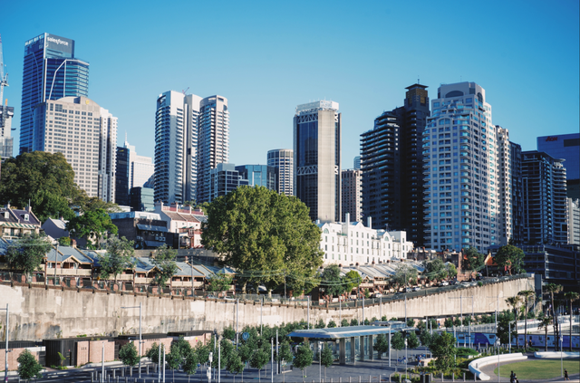 今年冬天，我想去这里过夏天