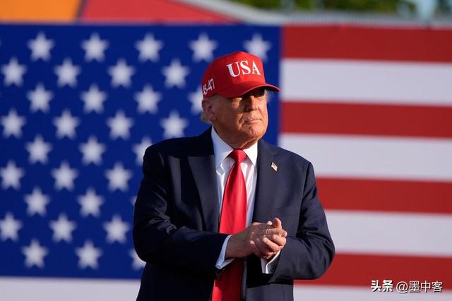 特朗普下“最后通牒”！美军战机突入委内瑞拉，马杜罗时日无多？