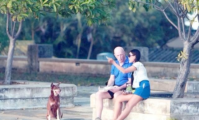 泰国“租妻”服务火爆，但她们却不愿接待我国人，到底是何原因？