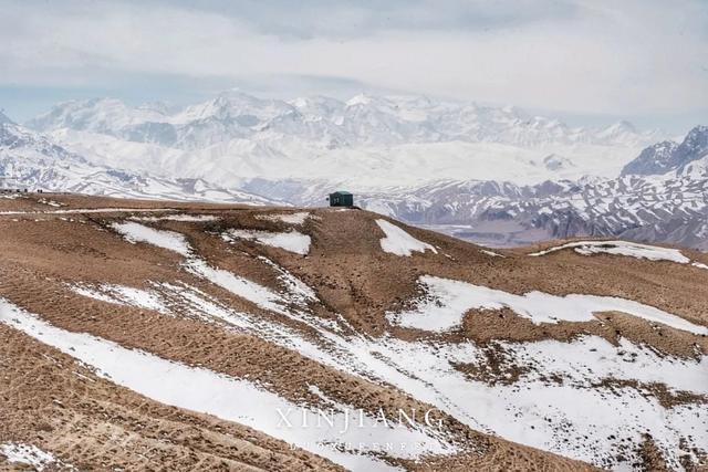 飞越5000多公里，只为看一眼在崇山峻岭间屹立的中国西极