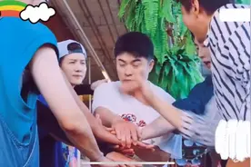 邓超一巴掌，陈赫灵魂出窍！网友：这友情太‘硬核’了！图片