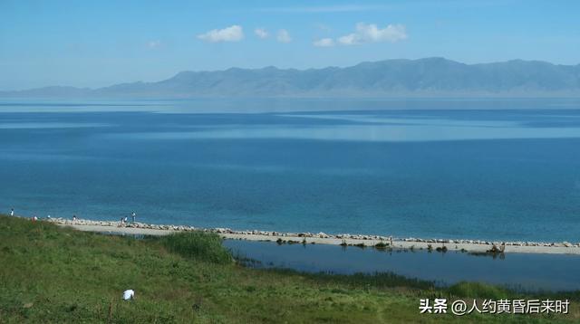 来赛里木湖后,整个人都不好了。