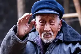 河南九旬老人存款被偷，去报警后吓坏警察局长：赶紧上报省政府图片