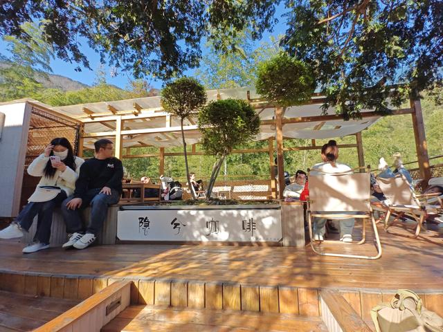 郁郁银杏无非般若，青青溪石尽是法身：宜春南惹古村印象（聂朋