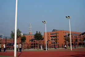 西安小升初花几十万择校，到底值不值？图片