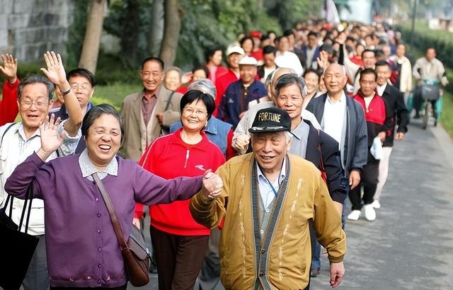 中国将迎来前所未有的死亡高峰，专家得出答案：是这些因素导致的