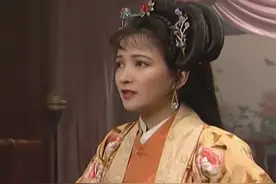 论颜值！《水浒传》剧中10个经典扮相，李师师之后谁可排第二？图片