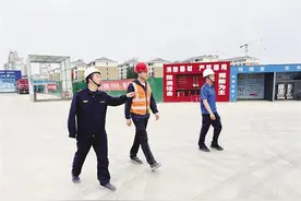 高考期间，考场周边工地开启“静音模式”图片