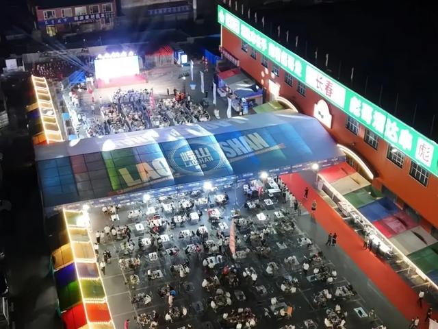 雪季南来客 向北寻“汽”质