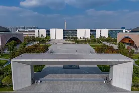 中国最“另类”的民办大学：学费低至6000元，毕业却比肩985！图片