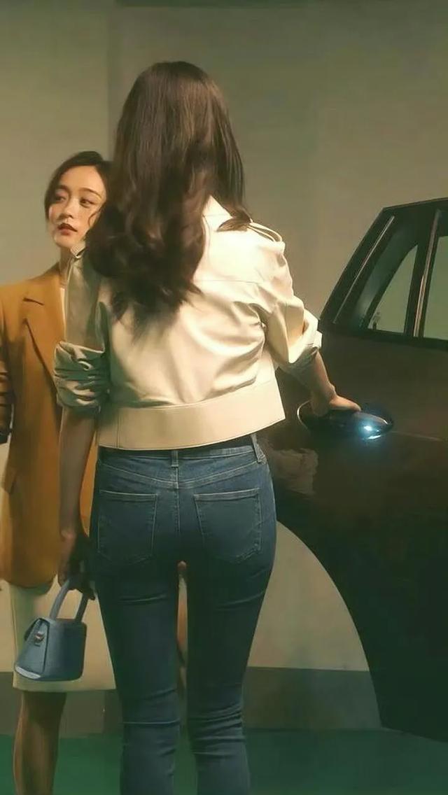倪妮顶级翘臀身材真有味道