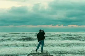 年度零差评网红：粉丝千万，一贫如洗图片