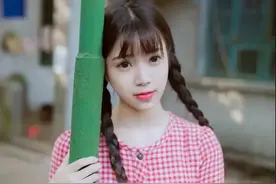 盖房遭恶邻欺负，小伙路见不平出手惩治恶霸，结果令人笑弯腰图片