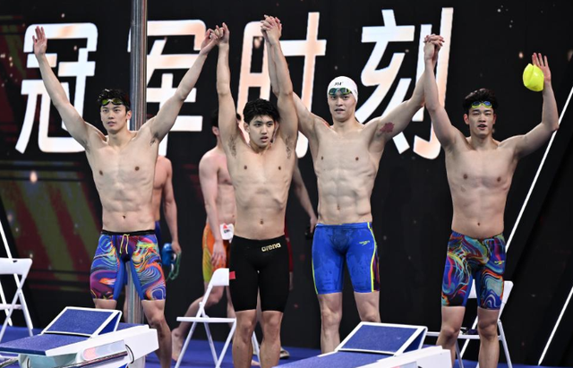 不到72小时，央媒4次点名孙杨，潘展乐的话，终于有人信了