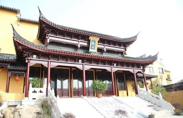 文化遗产岂容如此践踏:寒山别业文物惨遭拆毁事件