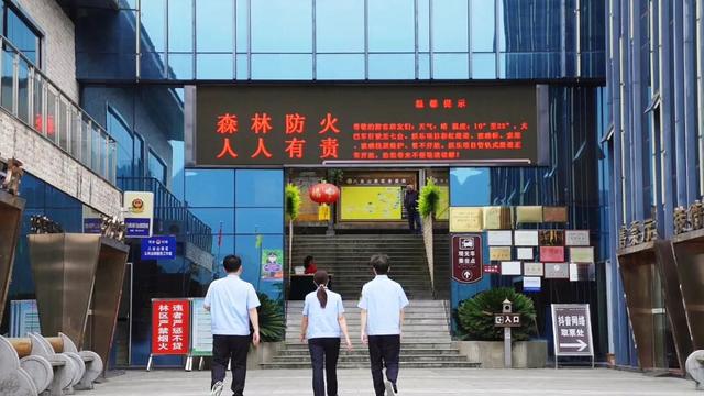 万源：筑牢旅游安全防线，让游客安心畅游“巴山画屏”