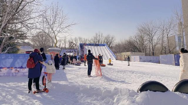 石景山游乐园冰雪音乐狂欢!零点陪你同迎2026
