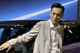 影帝刘烨“瘦脱相”引热议，此前已许久未在公众视野露面图片