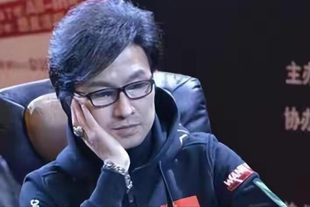“牡丹花下死，做鬼也风流”！这一次，谁也救不了54岁的汪峰