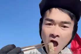 李维刚预计赔700多万，当地博主直呼胆太肥，怒揭内蒙牛肉卷内幕图片