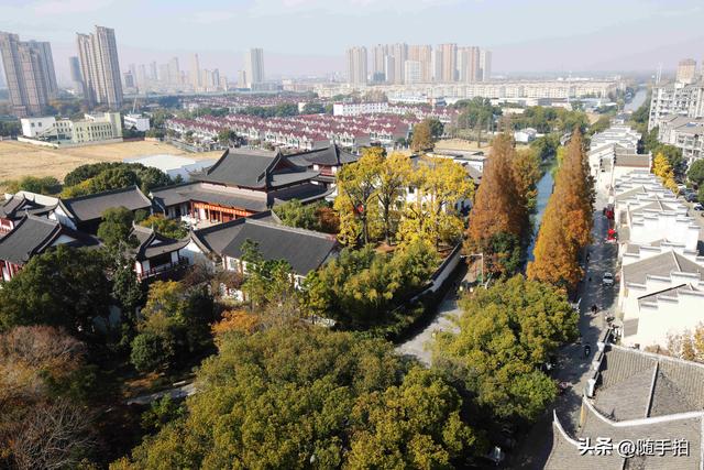 上海：嘉定安亭永安塔俯瞰老街古镇秋色如画