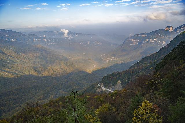 2024深秋四川行19 神农架风景区2 华中屋脊的五彩秘境