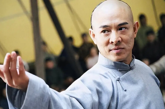 “换心	”传闻真相大白仅1月	，李连杰官宣3大喜讯 野心太大藏不住了